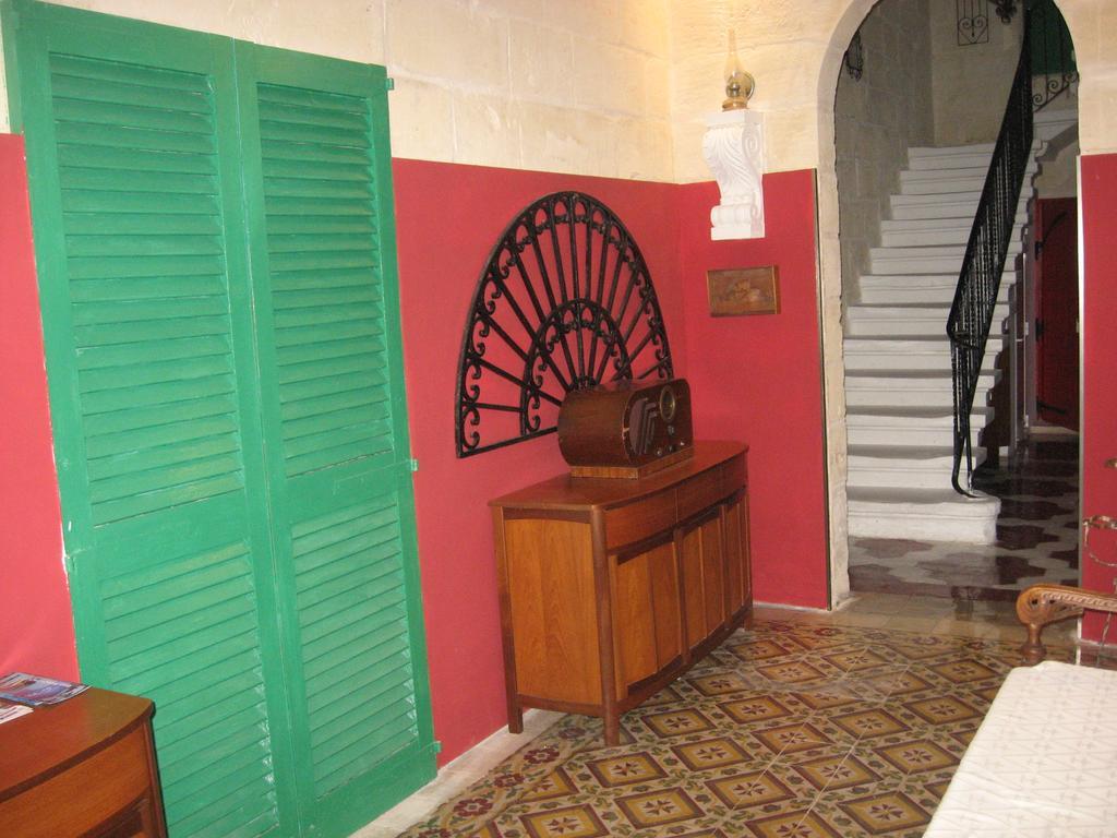 The 1930'S Maltese Residence Сейнт Полс Бей Екстериор снимка