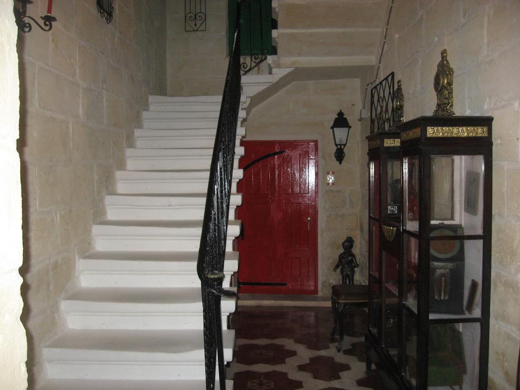 The 1930'S Maltese Residence Сейнт Полс Бей Екстериор снимка